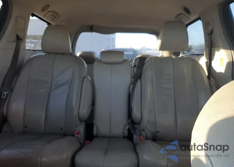 2011 Toyota Sienna Xle из США, поврежденный, VIN 5TDYK3DC3BS171103